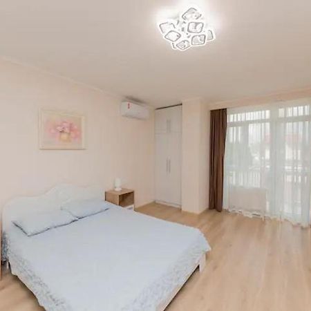 Comfortable Apartment In The Centre Οδησσός Εξωτερικό φωτογραφία